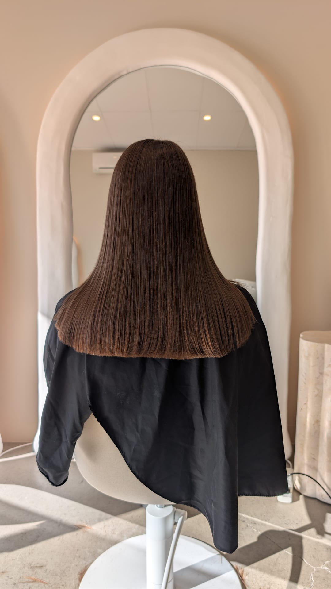 Same hair freshly treated with a second nanoplasty